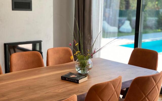 Kayaköy'de Kiralık 8 Kişilik Lüks Villa