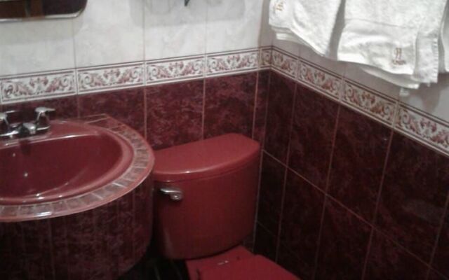 Hotel Plaza Bolognesi