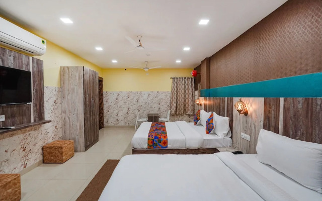 Rs Residency by OYO Rooms