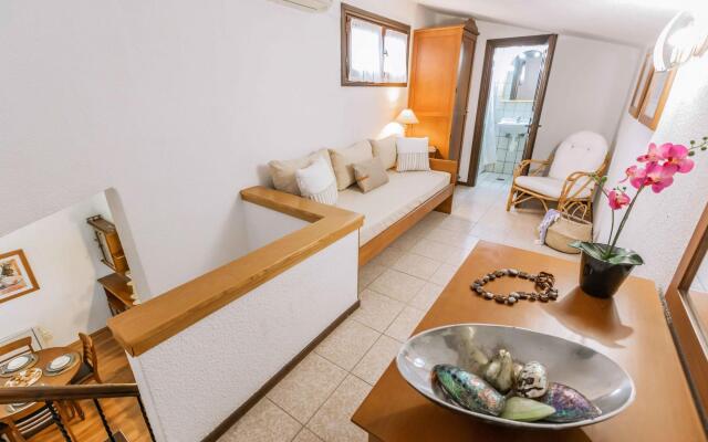 Sani Seaside Luxury - Thalia Pool Retreat