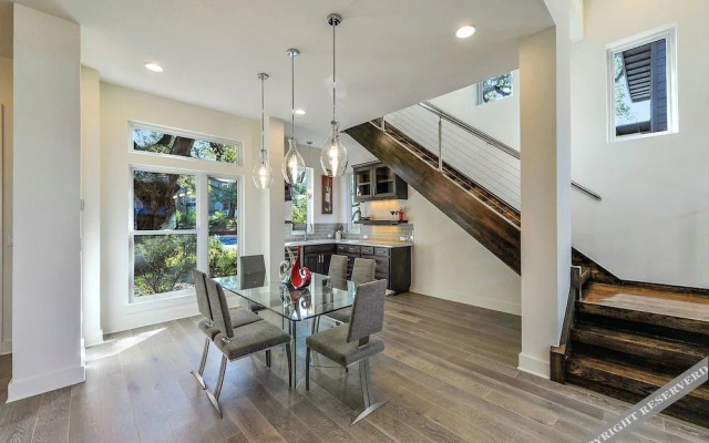 Oak Tree Elegance in Austin by RedAwning