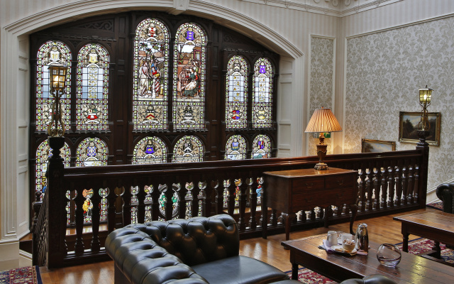 The Oaks Hotel
