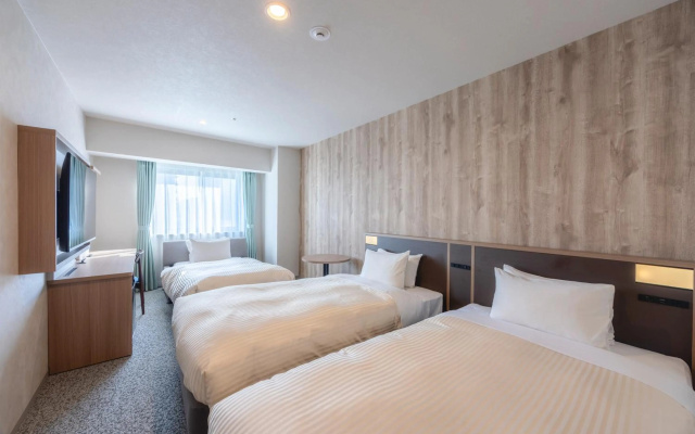 Mariners Court – Guest Rooms – Tokyo