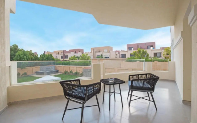 Seven Stays Zayed