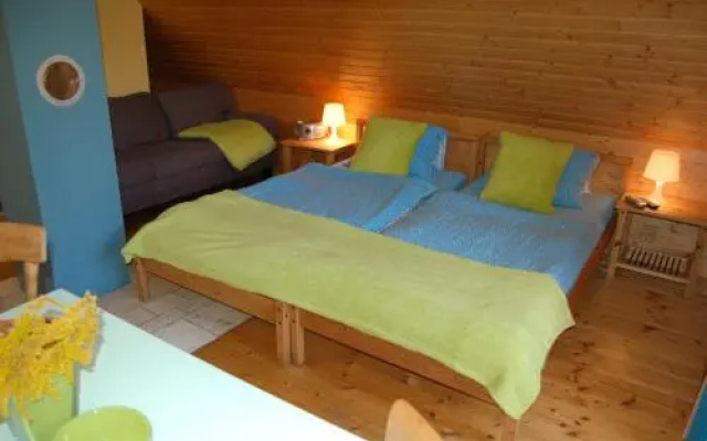 Apartmánová chalupa v Dvore u maliara