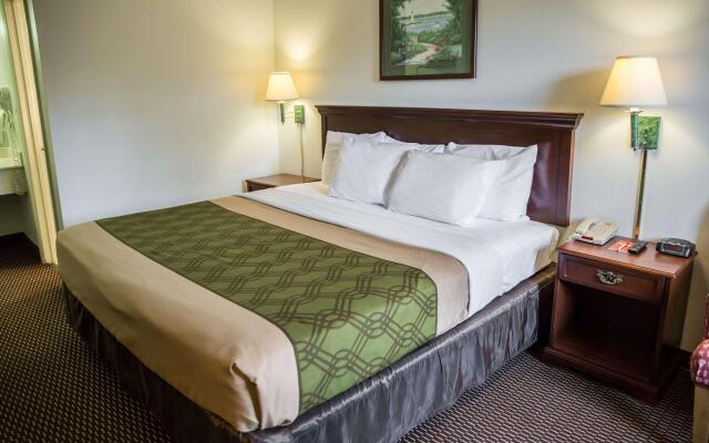 Econo Lodge Crystal Coast