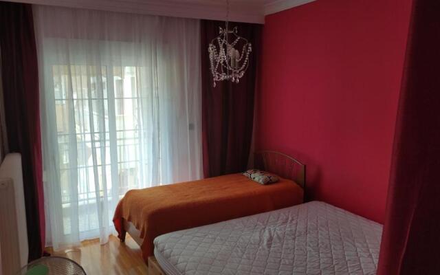Xanthi's Central Apartment