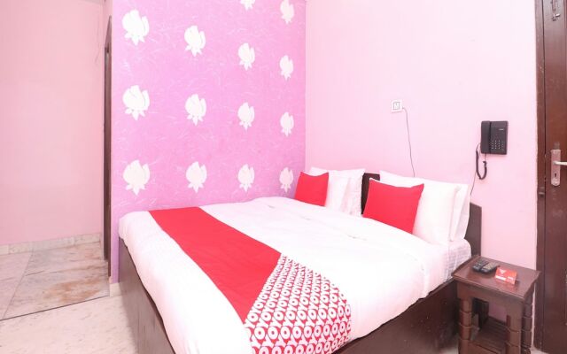 OYO 12664 Hotel Kailash Regency