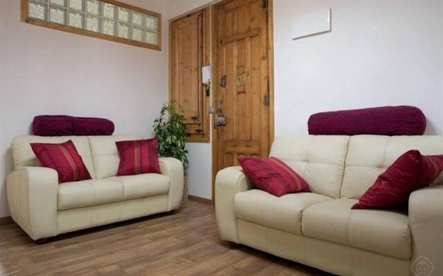 Eixample Apartments Arena Shopping Area