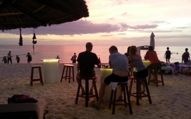 Coastal Village Beach Resort Phu Quoc