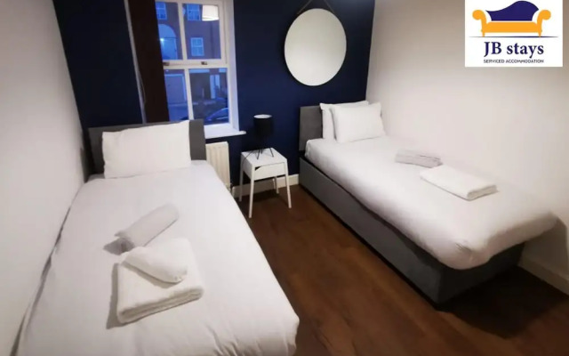 5 Bed House Leisure/business Free Parking