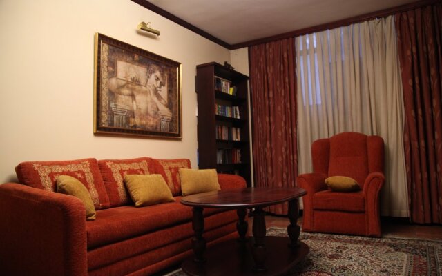 Dezha Vyu Hotel