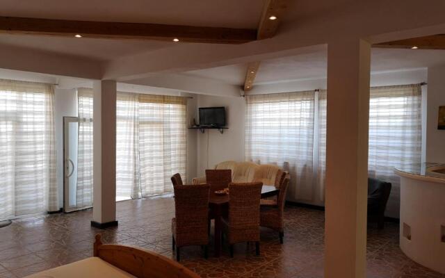Residence Romansa