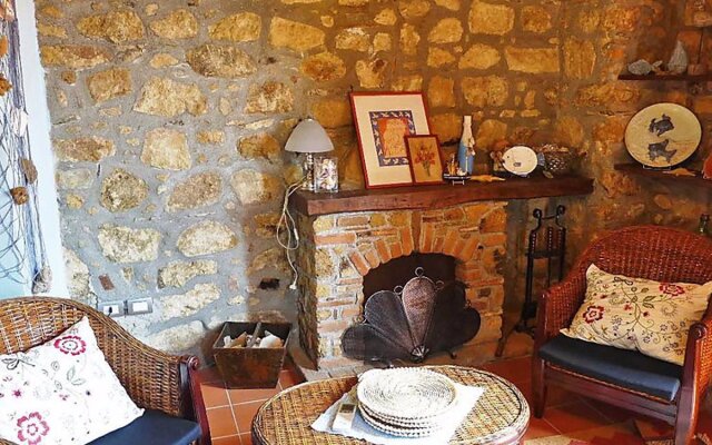 House 200 Tower Palinuro