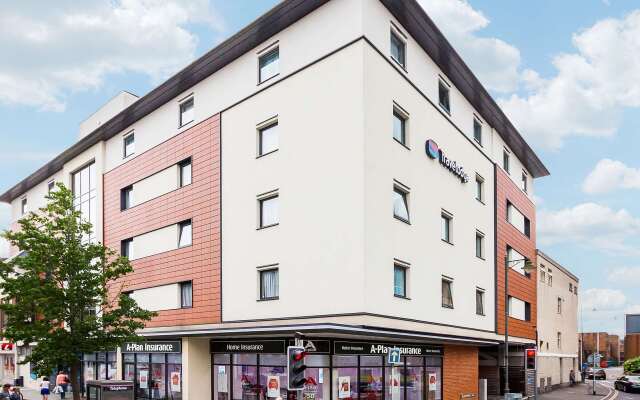 Travelodge Horsham Central