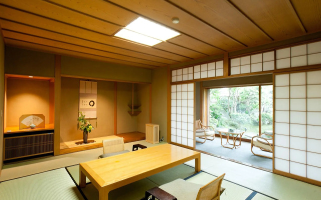 Taisenkaku