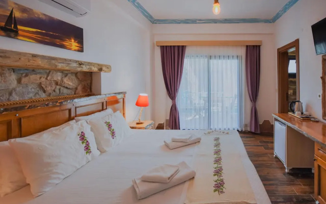 Ekinoks Otel