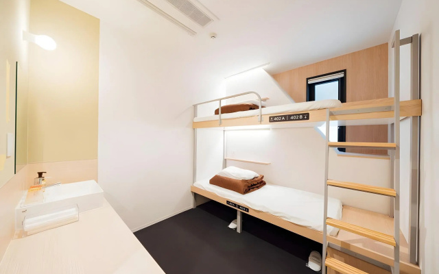 WeBase Hiroshima - Hostel