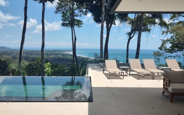 Casa Lavista in Bah a Ballena