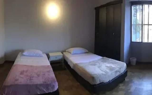 Yolo Hostel Medellin
