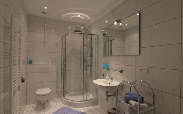 in Bichlbach with 1 bedrooms and 1 bathrooms
