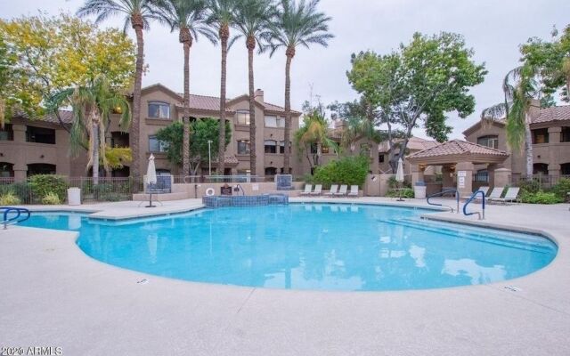 Villa Acacia 2 Bedroom Condo by RedAwning