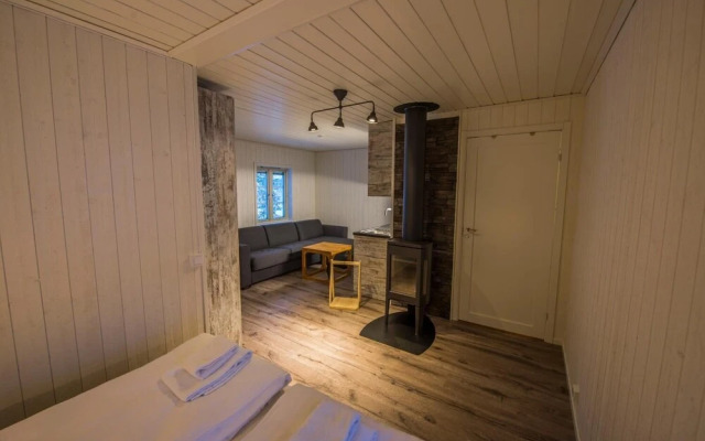 Aurora Mountain Lodge