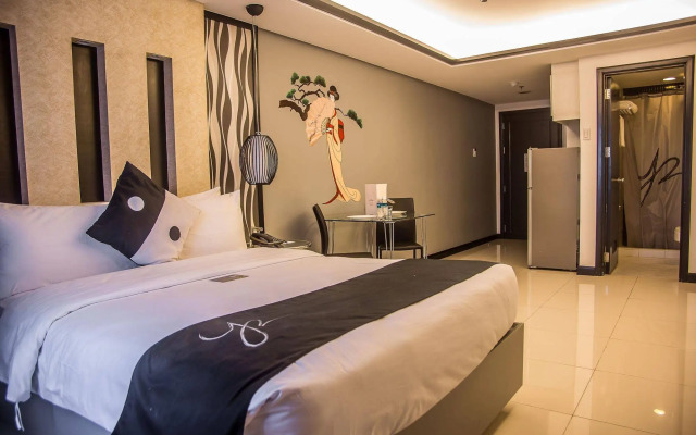 Y2 Residence Hotel
