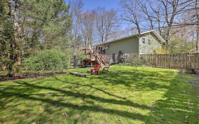 3 Mi to Kalahari: Pocono Mountain Home w/ Fire Pit