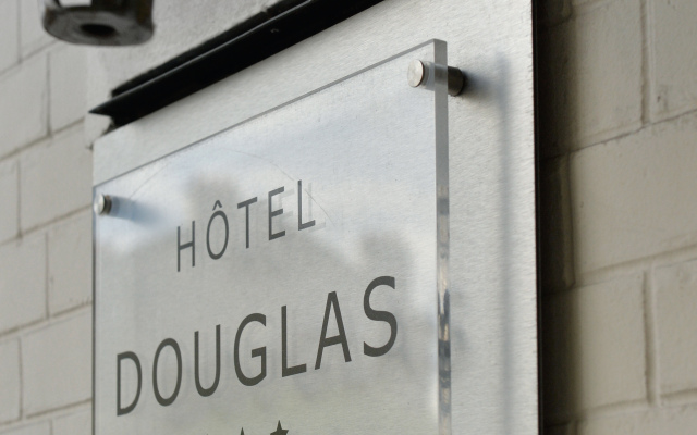 Hotel Douglas