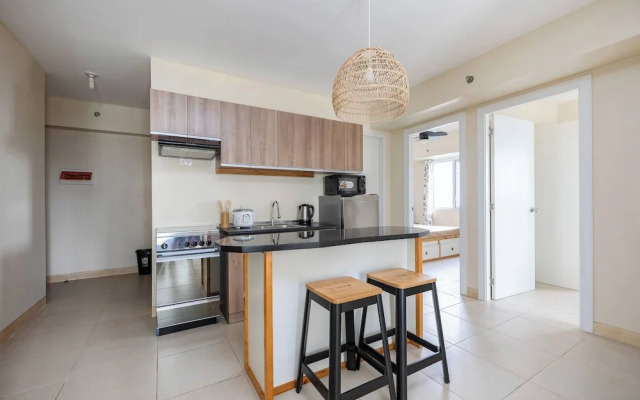 2-bedroom Retreat in Avida Riala Prime Location