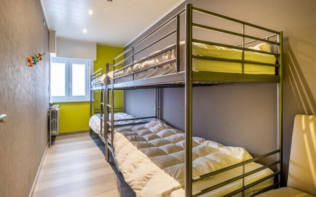 Apartment Near Dunes With Sea View