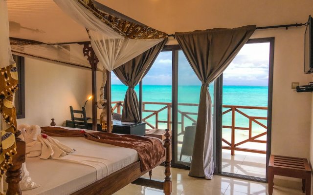 Jambiani White Sands Beach Bungalows