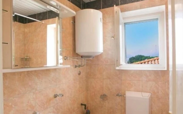 Sveti Stefan Beach Apartment
