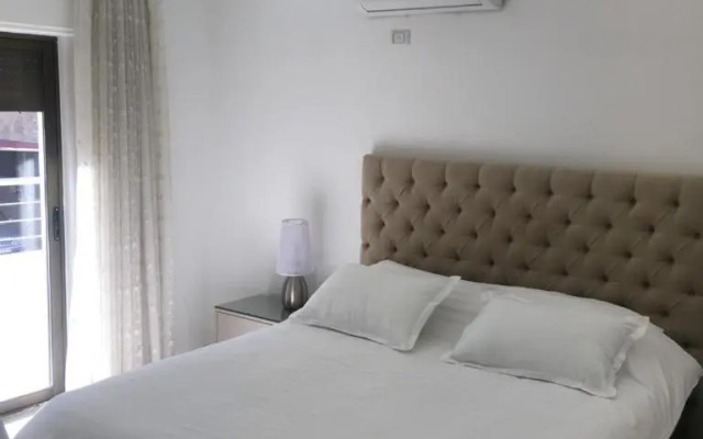 New and cosy apartment in Amman (Al Weibdeh)