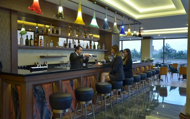 Adranos Hotel