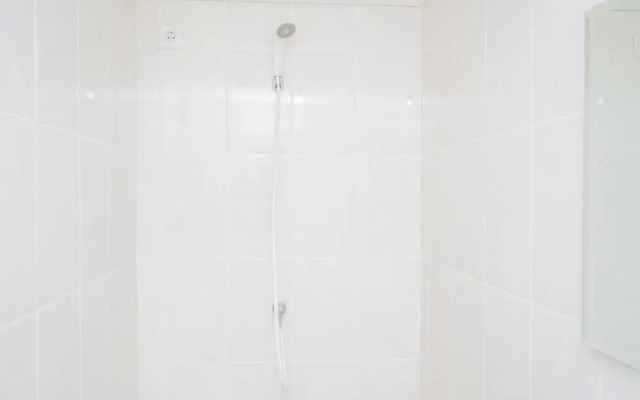 Lovely Studio Apartment M-Town Residence near Summarecon Mall