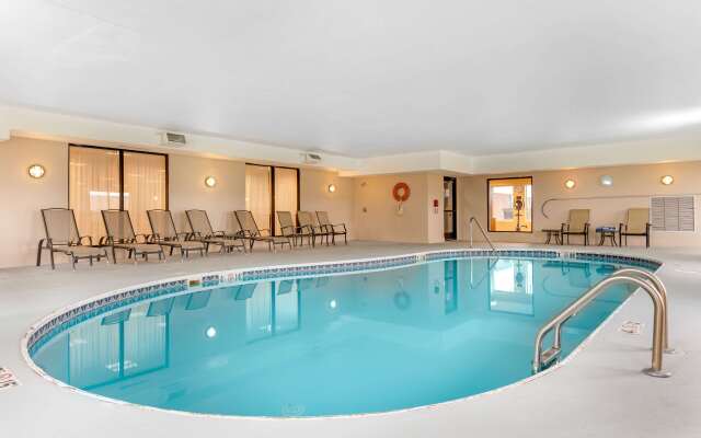 Comfort Suites Findlay I-75