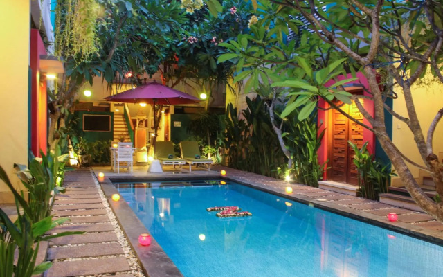 The Green Zhurga Suites