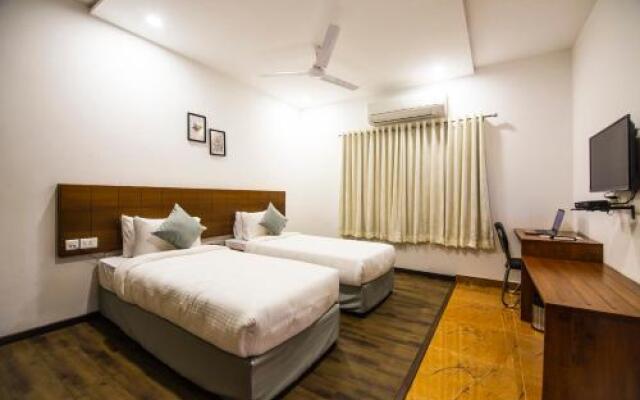 Skyla Serviced Apartments