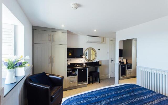 27 The Terrace