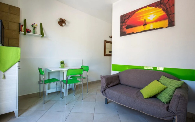 Mondello Beach Home by Wonderful Italy