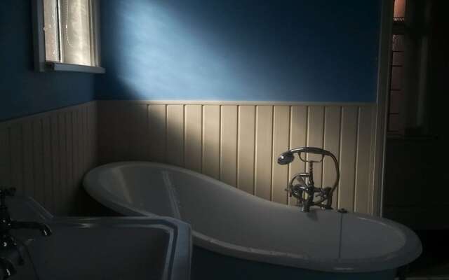 Ardmore Guest House
