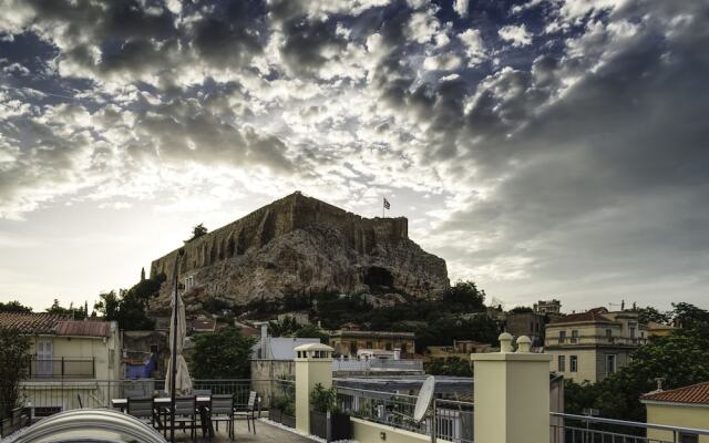 Plaka's Villa with Breathtaking Acropolis View