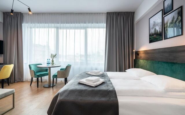 Green Hotel