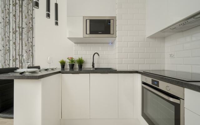 Wrocław Haven Apartment by Renters