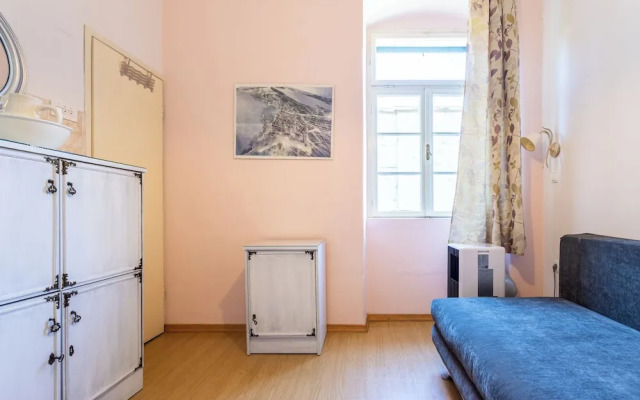 Traditional apartment Bacvice, 3 min walk to the beach