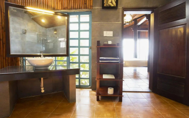 Hoang Ngoc Beach Resort