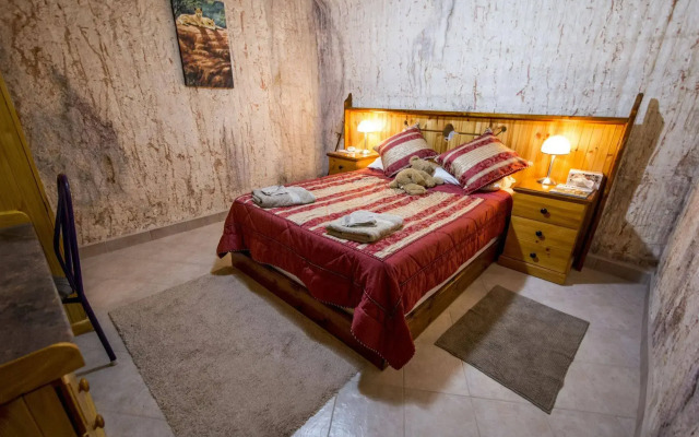 Down to Erth Bed and Breakfast