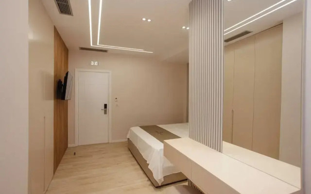 DownTown Hotel